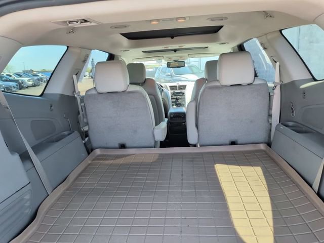 Used 2012 Chevrolet Traverse LT FWD image 8