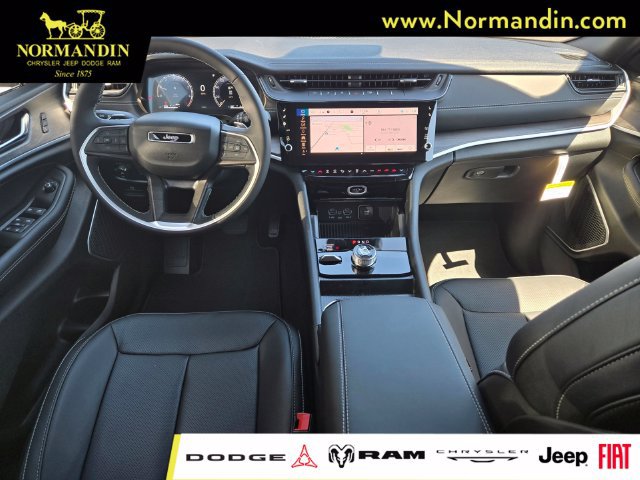 New 2026 Jeep Grand Cherokee Limited AWD/4WD image 7