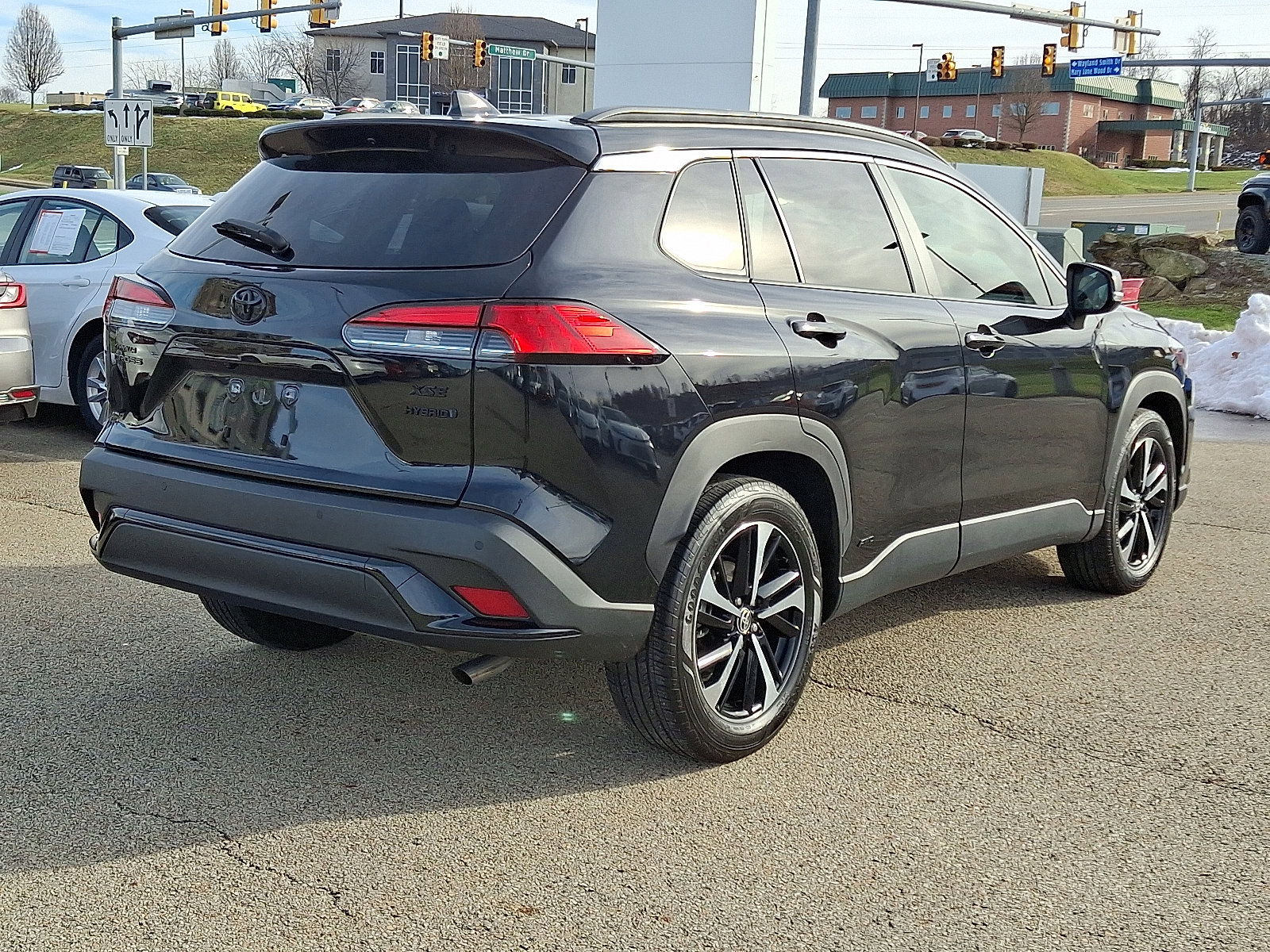 Certified 2023 Toyota Corolla Cross AWD Hybrid image 6