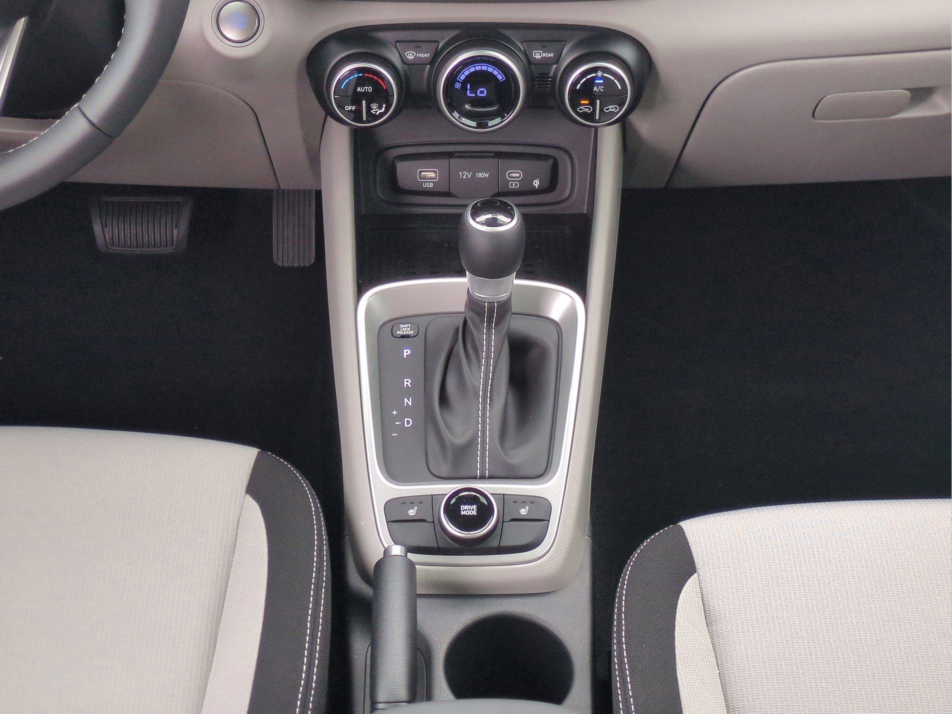 New 2026 Hyundai Venue SEL image 23