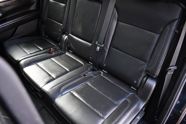 Used 2021 Chevrolet Tahoe LT w/ LT Signature Package image 23