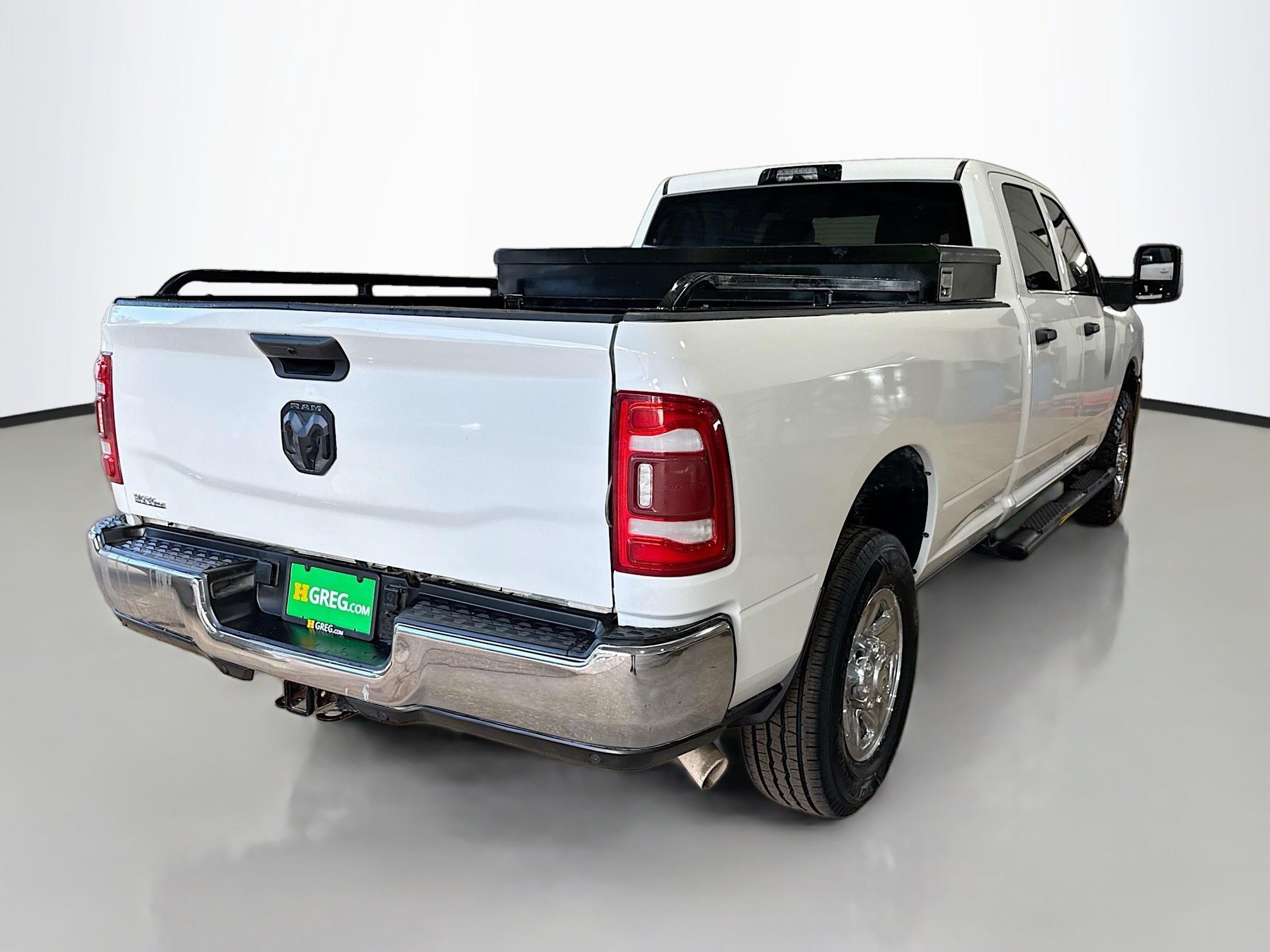 Used 2024 RAM 2500 Tradesman w/ Safety Group AWD/4WD image 10
