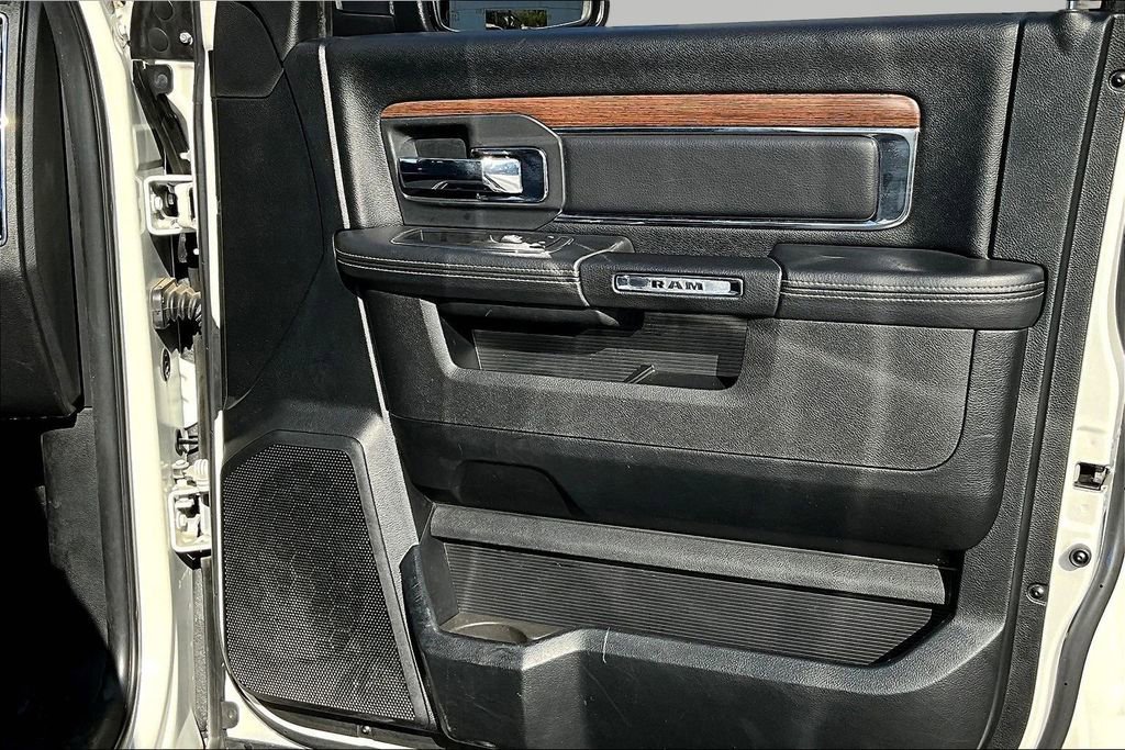 Used 2017 RAM 1500 Laramie w/ Convenience Group image 28