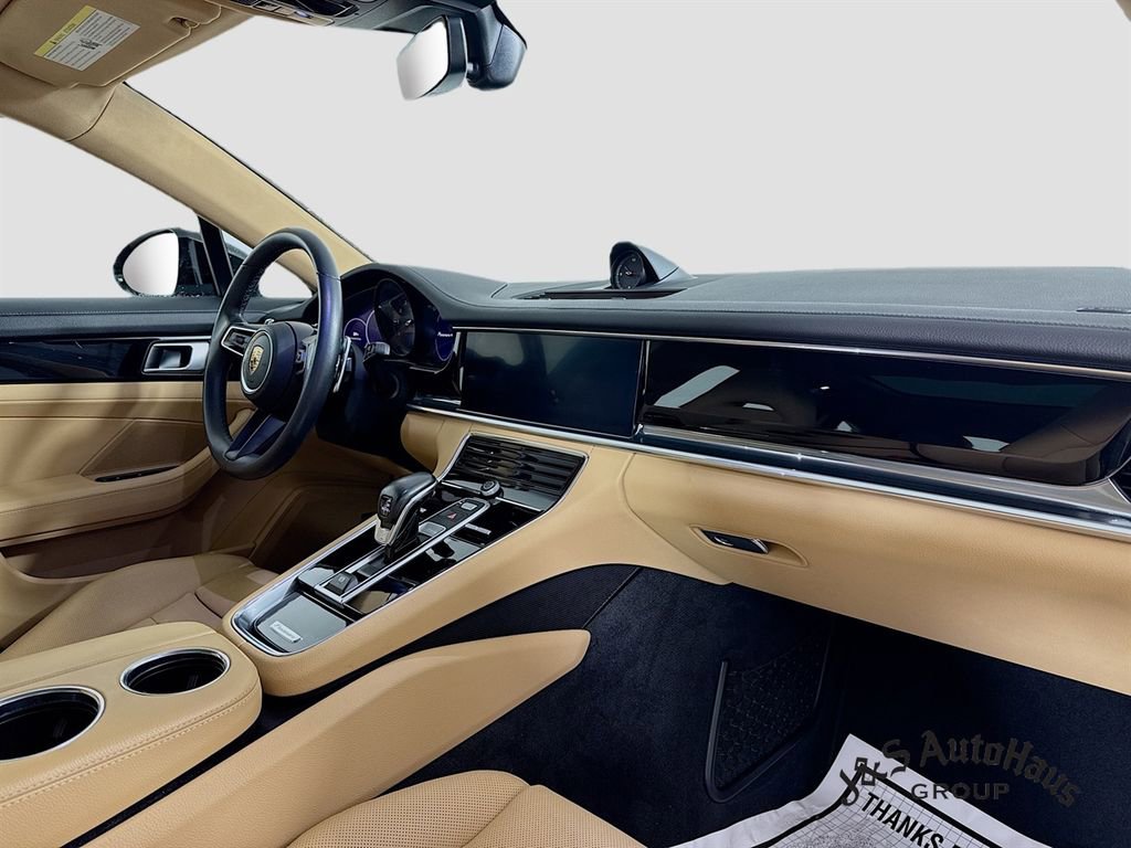 Used 2023 Porsche Panamera 4 image 36