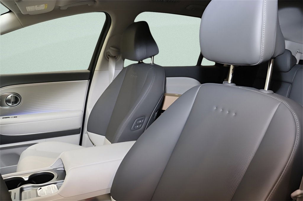 New 2026 Hyundai Ioniq 9 SEL image 7