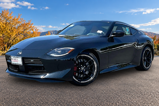 New 2027 Nissan Z Performance RWD image 2