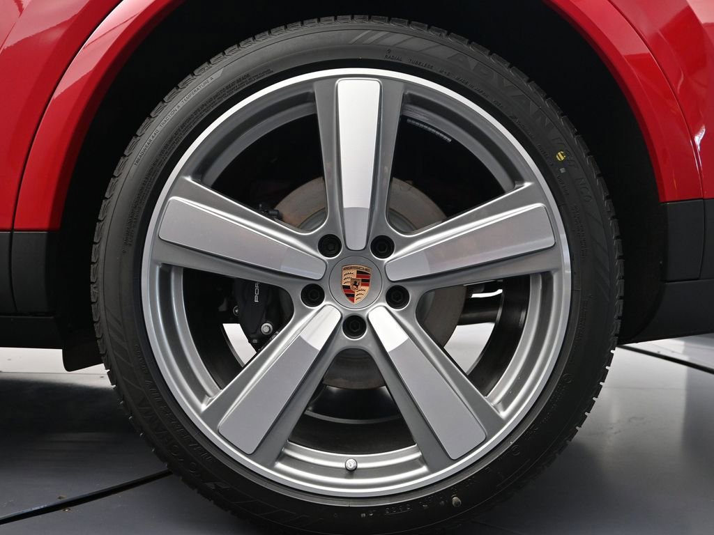 New 2026 Porsche Cayenne image 26