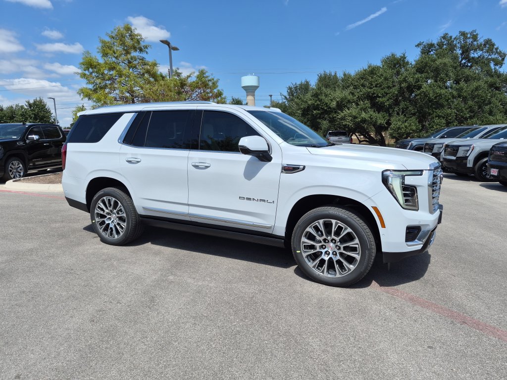 New 2026 GMC Yukon Denali w/ Denali Reserve Package AWD/4WD image 12