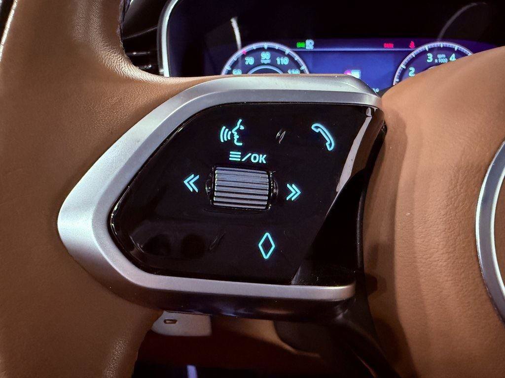 Used 2021 Jaguar F-PACE S image 12