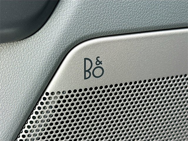 Used 2025 Ford F150 Lariat w/ Equipment Group 502A High image 19