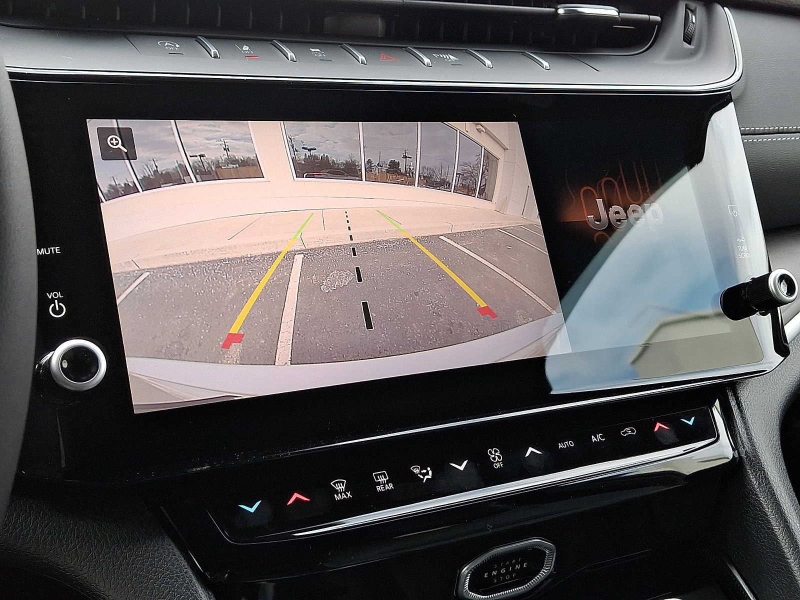 New 2026 Jeep Grand Cherokee Limited image 14