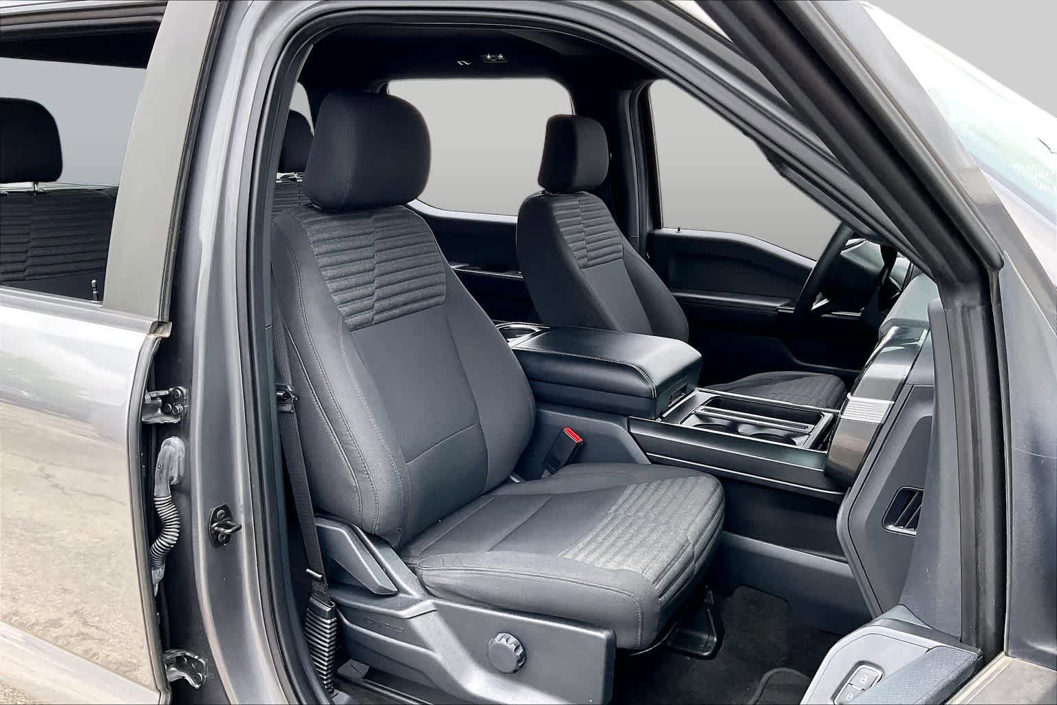 Used 2022 Ford F150 XL w/ STX Appearance Package AWD/4WD image 9