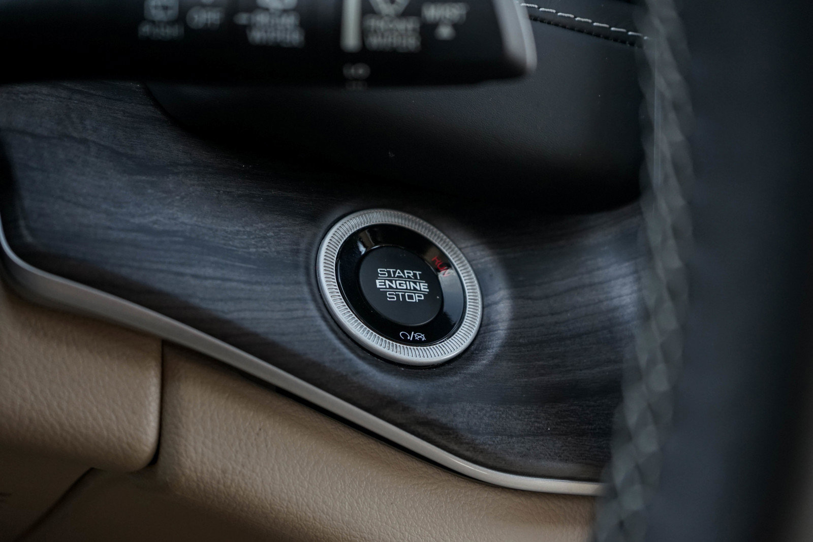 Used 2022 Jeep Grand Cherokee L Limited w/ Luxury Tech Group II image 23