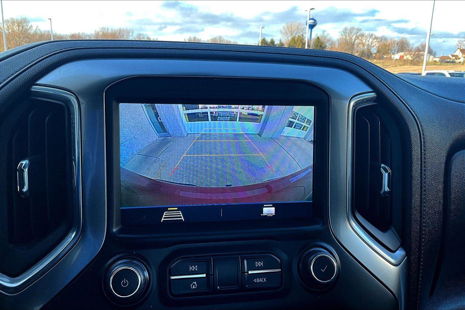 Used 2022 Chevrolet Silverado 1500 LT AWD/4WD image 21