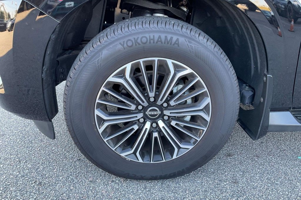 Used 2025 Nissan Armada Platinum AWD/4WD image 9