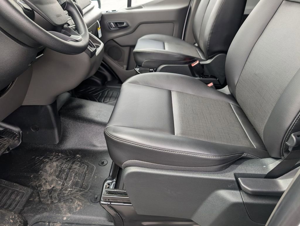 New 2026 Ford Transit 250 148 Medium Roof w/ Load Area Protection Package image 23