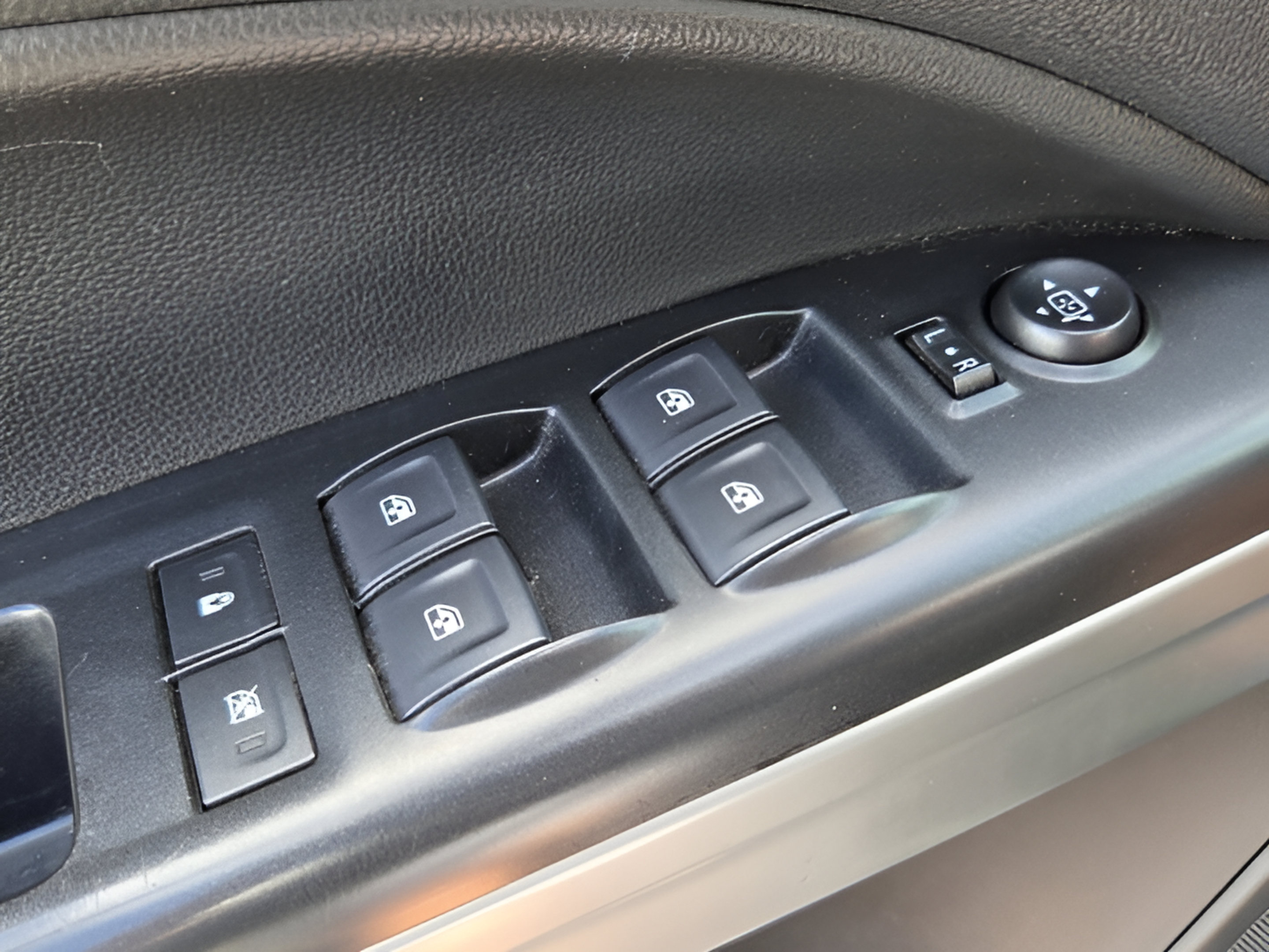 Used 2022 Chevrolet Colorado LT w/ LT Convenience Package RWD image 27