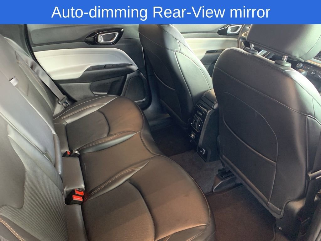 Used 2022 Jeep Compass Limited image 15