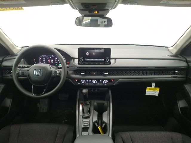 New 2025 Honda Accord SE image 13