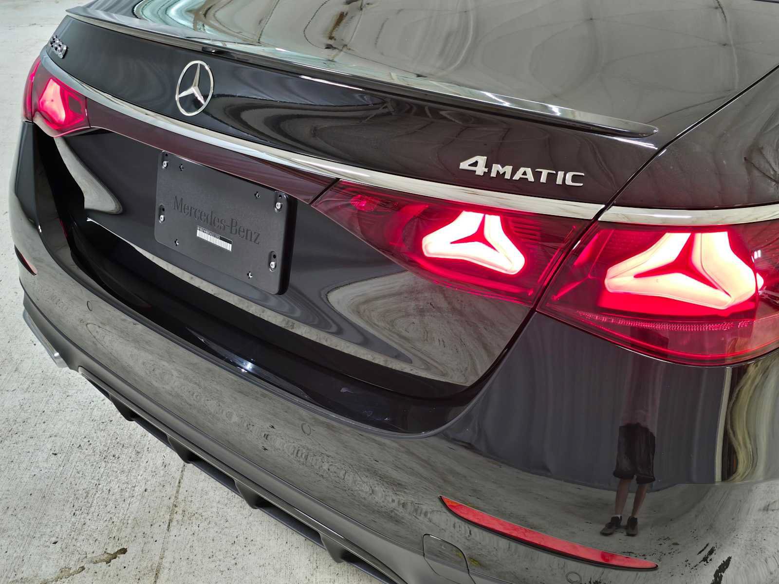 Used 2026 Mercedes-Benz E 350 4MATIC Sedan image 15