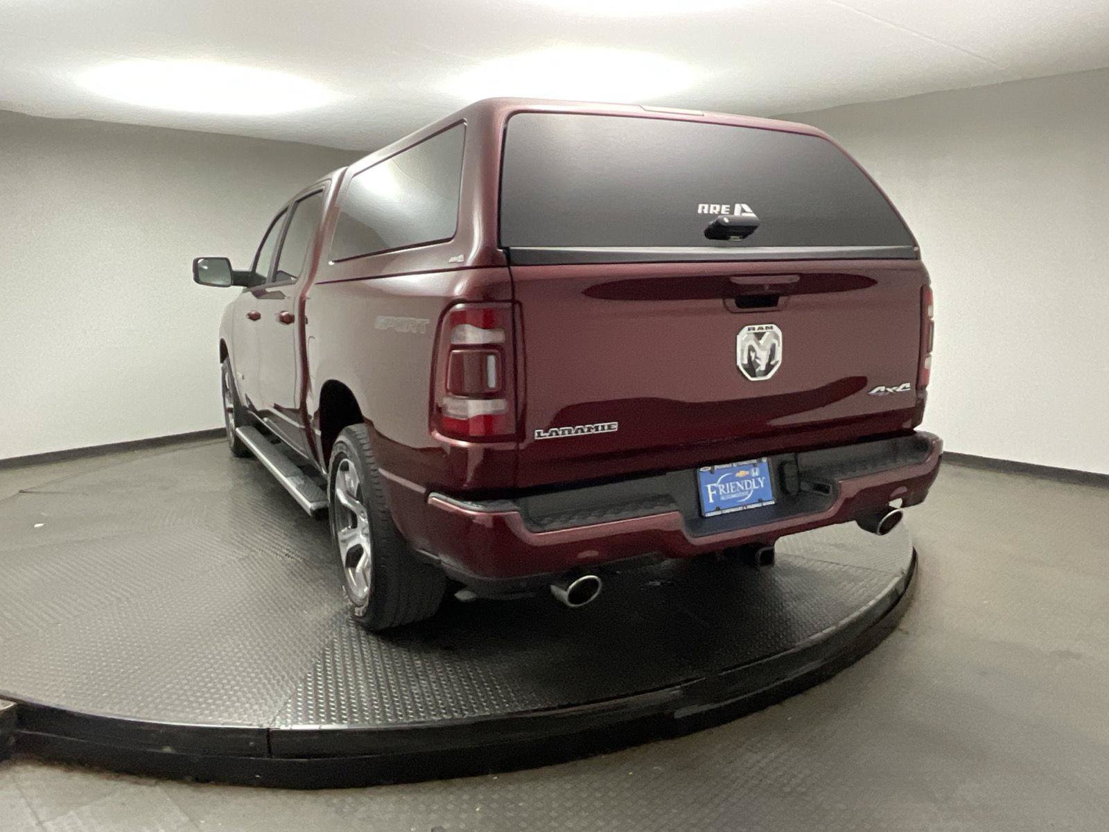 Used 2023 RAM 1500 Laramie AWD/4WD image 5