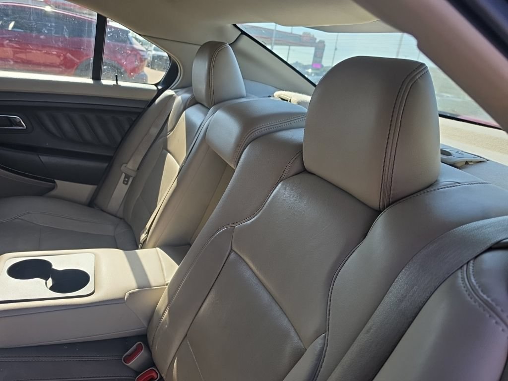 Used 2012 Ford Taurus SEL FWD image 15
