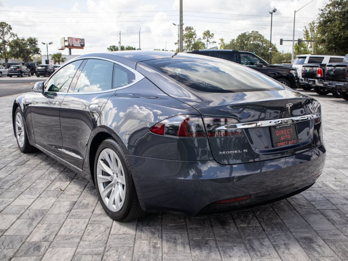 Used 2017 Tesla Model S 75 RWD image 5