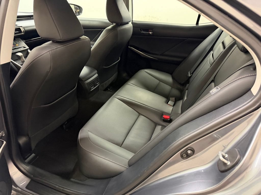 Used 2016 Lexus IS 300 AWD w/ Premium Package image 29