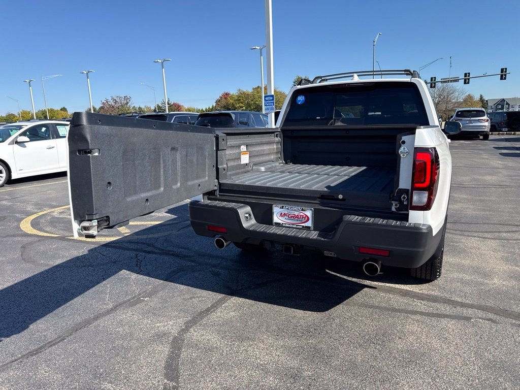 Used 2025 Honda Ridgeline RTL image 15