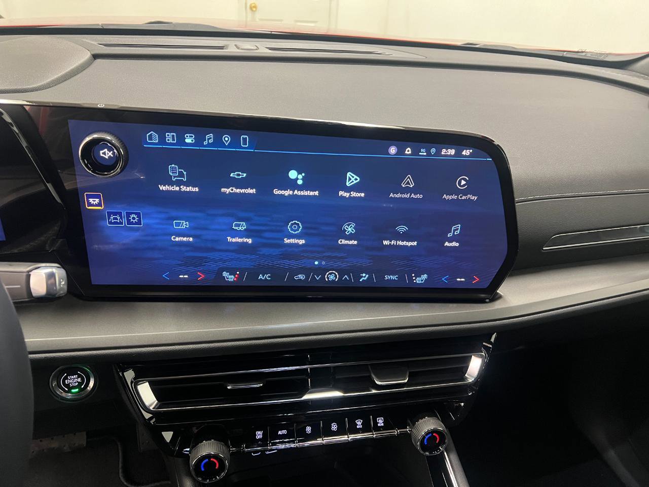 New 2026 Chevrolet Traverse LT FWD image 40