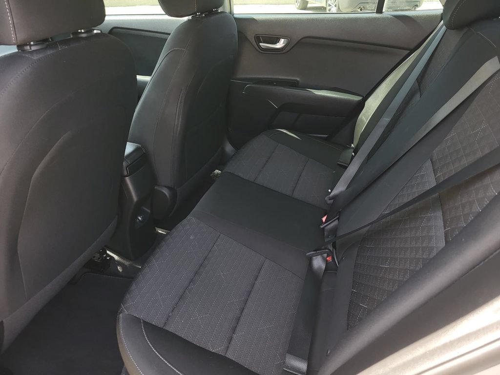 Used 2022 Kia Rio S w/ Technology Package FWD image 10