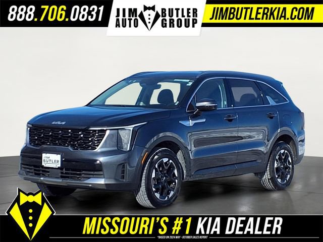 Used 2024 Kia Sorento S image 1