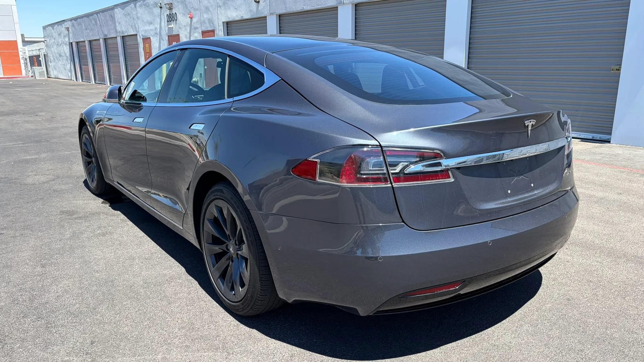 Used 2020 Tesla Model S Long Range Plus AWD/4WD image 3