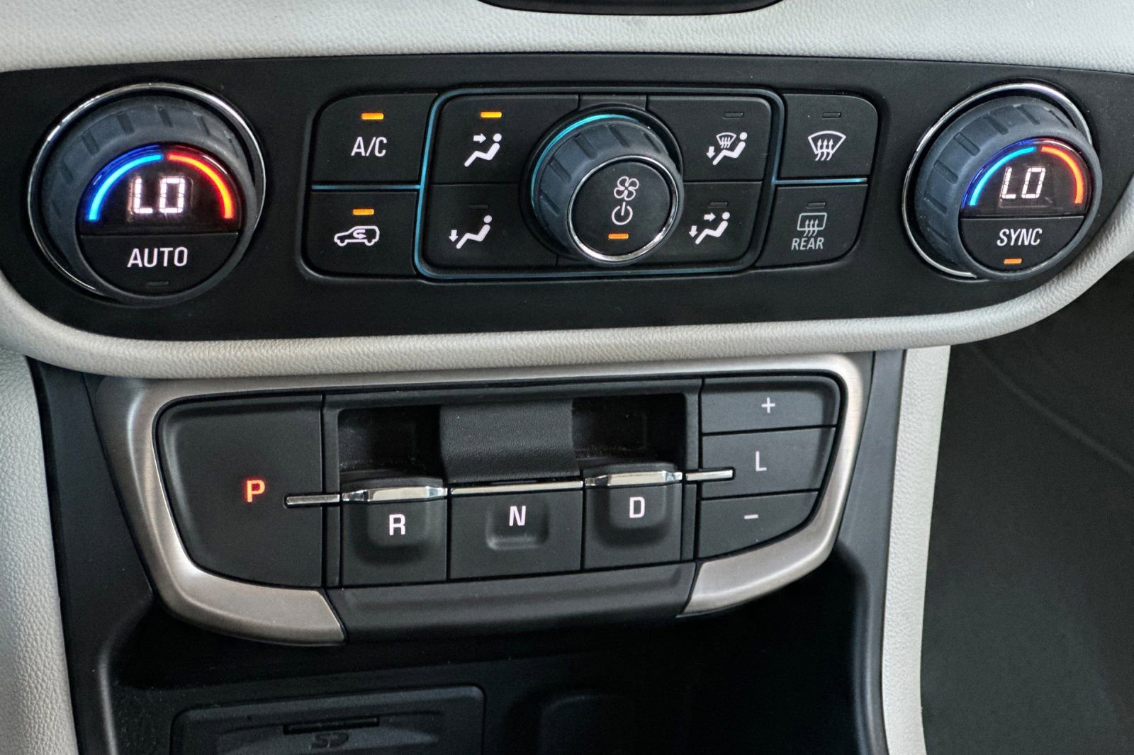 Certified 2022 GMC Terrain Denali image 22