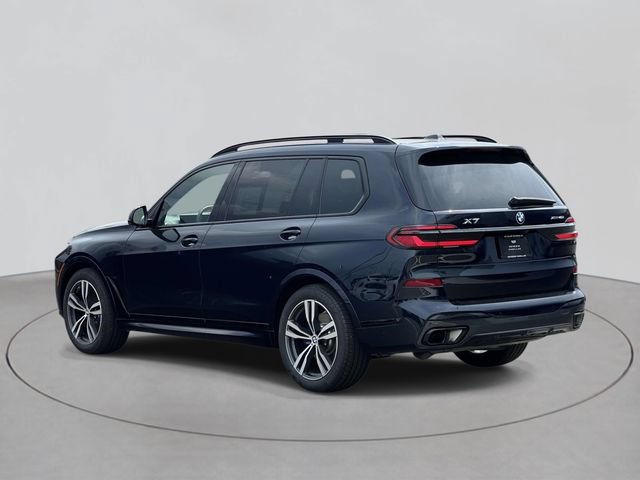 Used 2024 BMW X7 xDrive40i w/ Executive Package AWD/4WD image 3