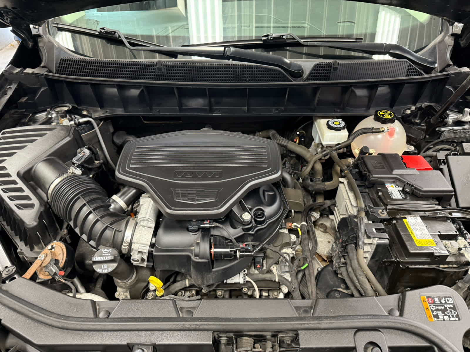 Used 2025 Cadillac XT6 Premium Luxury w/ Technology Package image 38