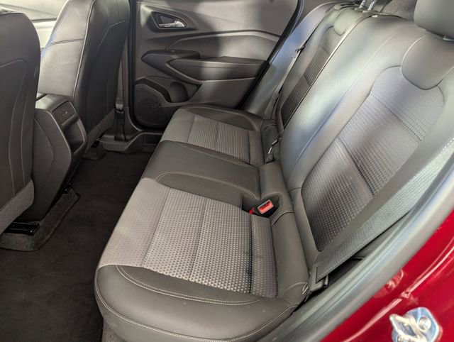 Certified 2025 Chevrolet Trax LT image 25