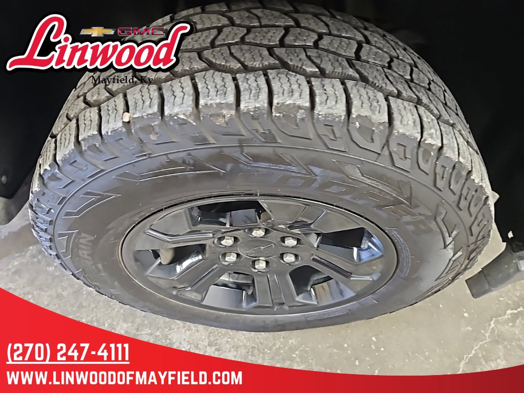 Used 2019 Chevrolet Silverado 1500 LT w/ All Star Edition image 9