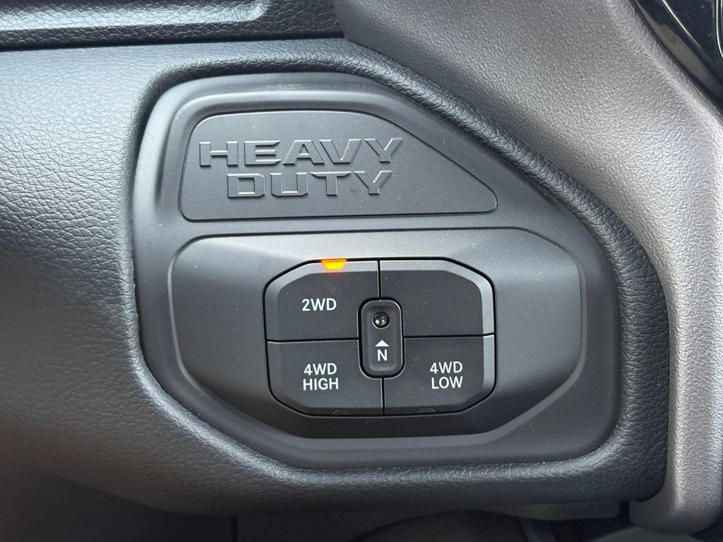 New 2026 RAM 3500 Lone Star AWD/4WD image 31