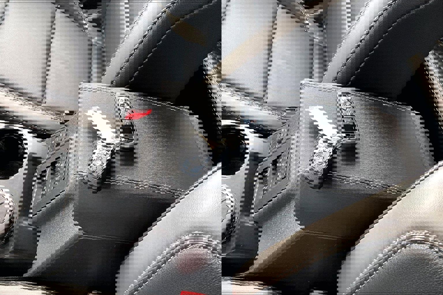 Used 2025 Ford Bronco Outer Banks image 10