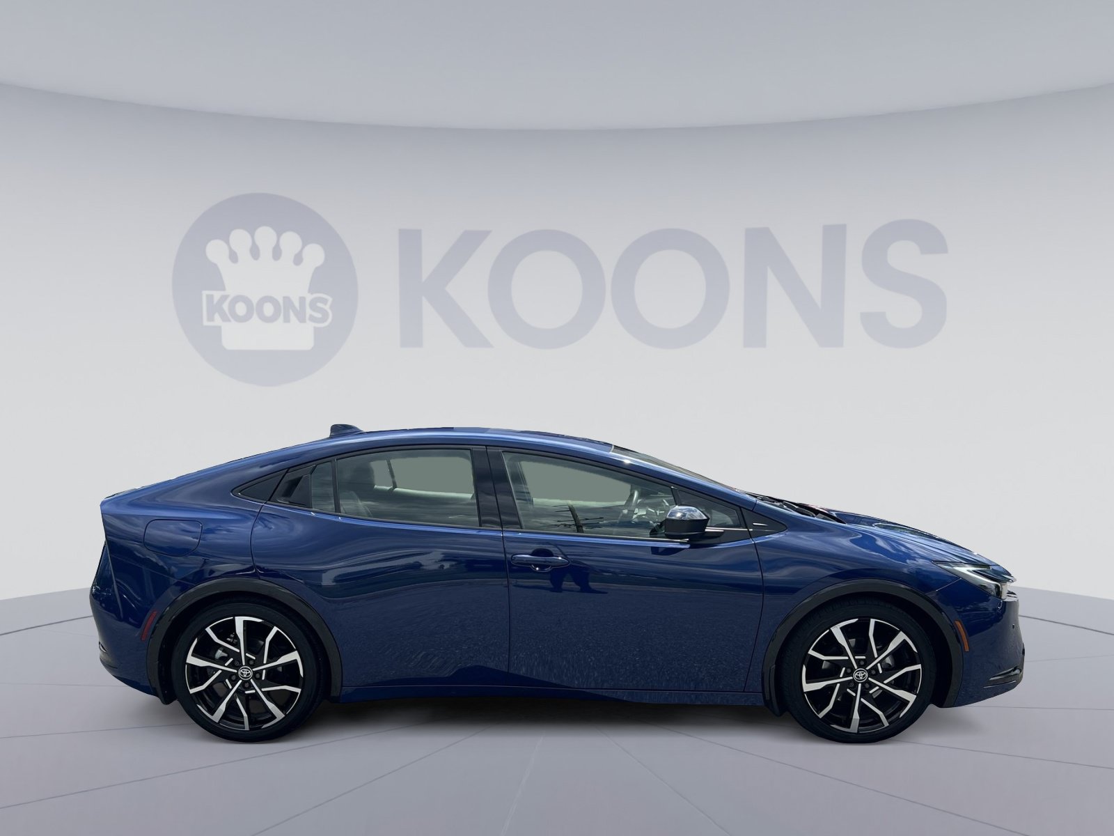 Used 2023 Toyota Prius Prime FWD image 8