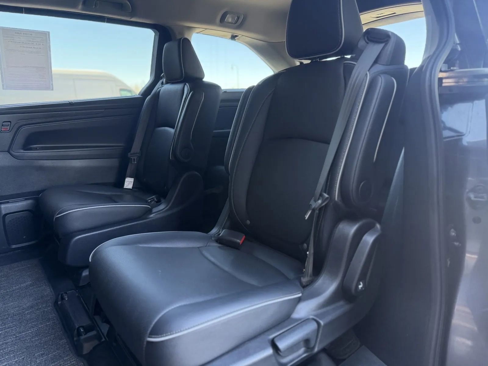 Used 2024 Honda Odyssey Elite image 17