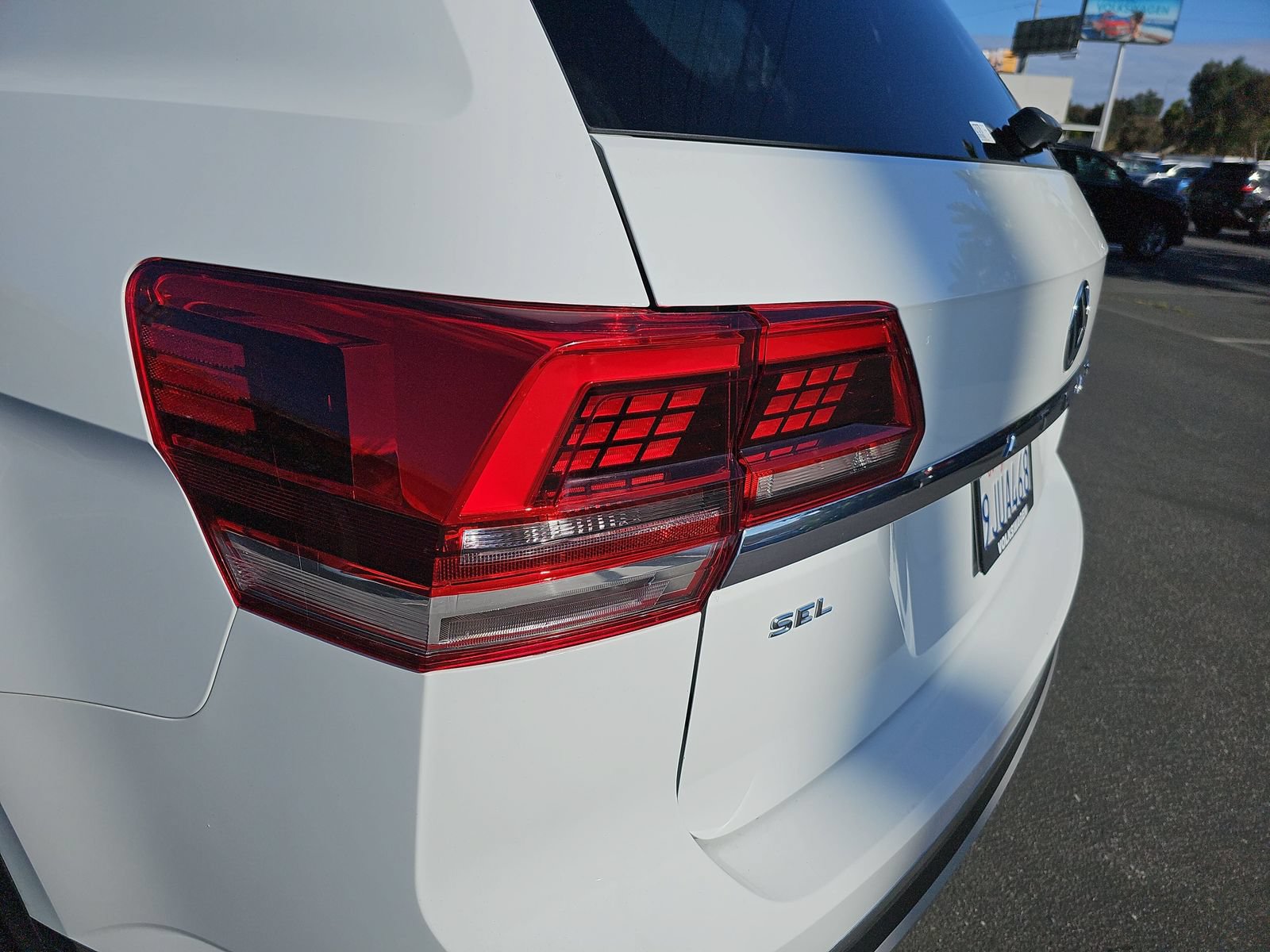 Used 2020 Volkswagen Atlas SEL FWD image 36