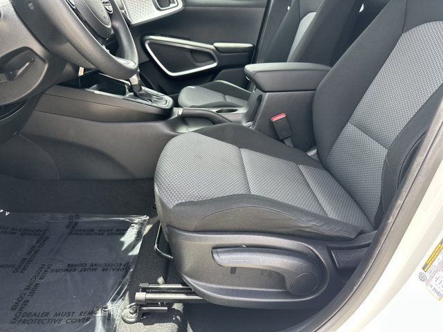 Certified 2023 Kia Soul LX FWD image 10
