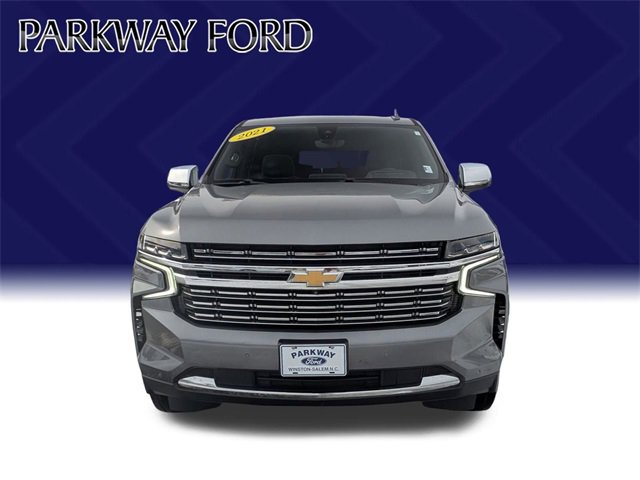 Used 2021 Chevrolet Suburban Premier w/ Premium Package image 2