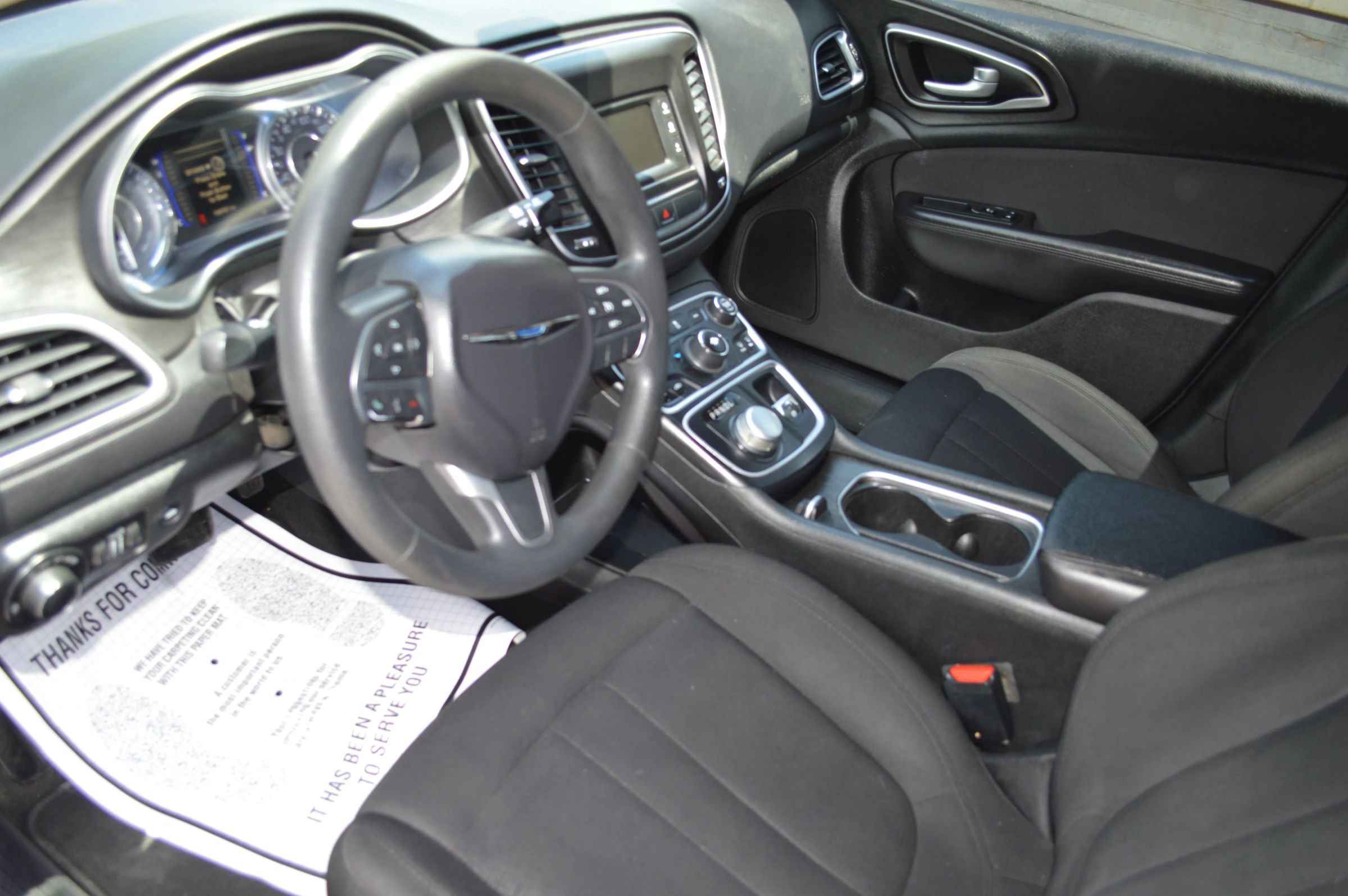 Used 2016 Chrysler 200 Limited FWD image 15