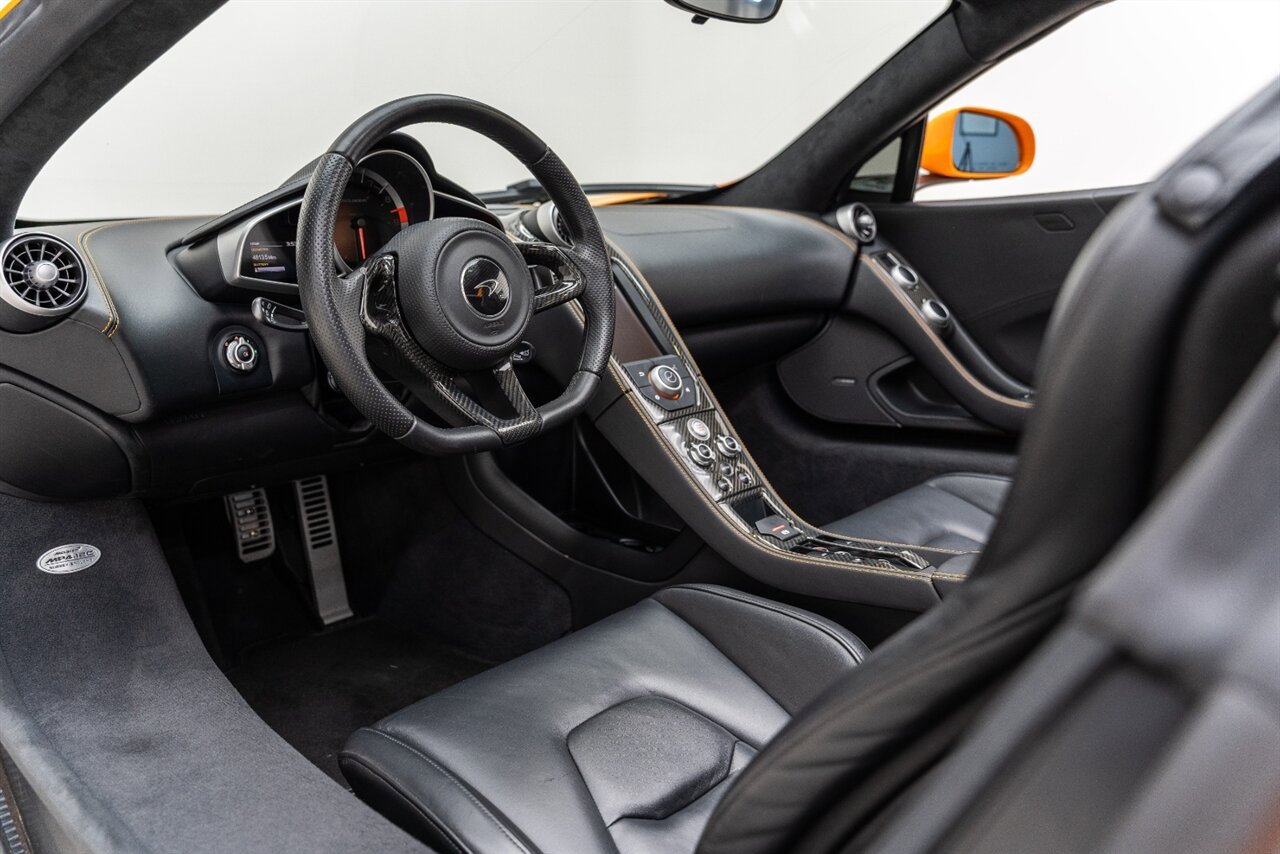 Used 2014 McLaren MP4-12C Spider RWD image 64