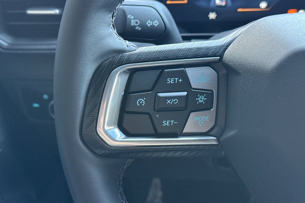 Used 2025 Ford Mustang Coupe image 26