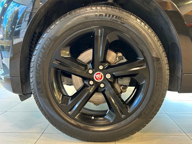 Used 2020 Jaguar F-PACE Checkered Flag image 42