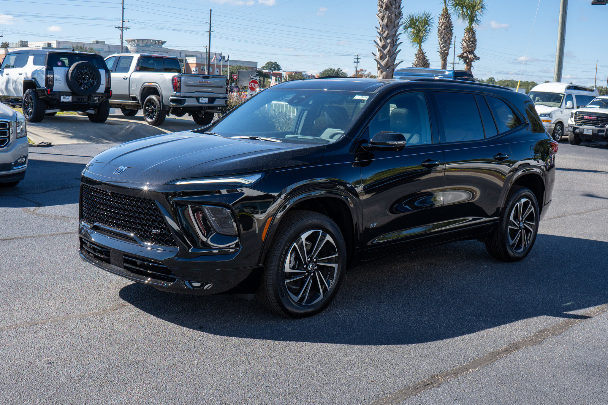 New 2026 Buick Enclave Sport Touring w/ Power Package image 7